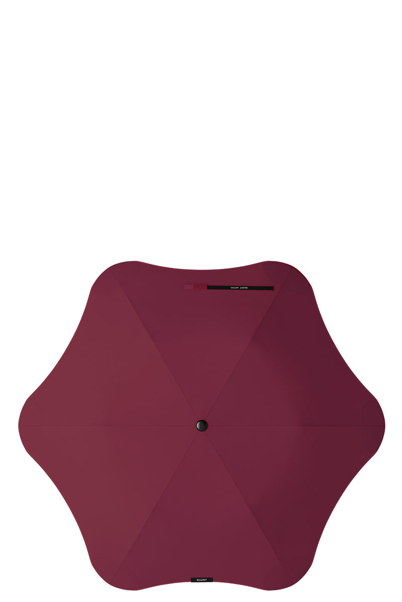 Clubhouse Red