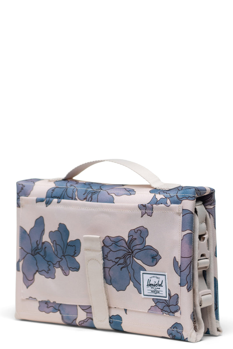 Moonbeam Floral Waves